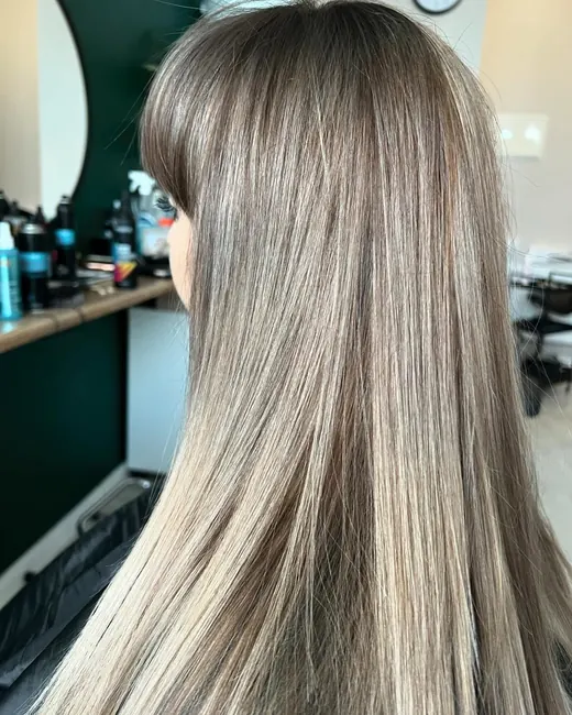 Balayage niteczkowy. Praca salonu Loca Loca w Krasnymstawie