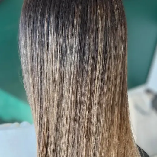 Sombre, beżowy blond. Praca salonu Loca Loca w Krasnymstawie