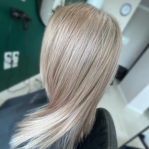 Airtouch, mokka blond. Praca salonu Loca Loca w Krasnymstawie